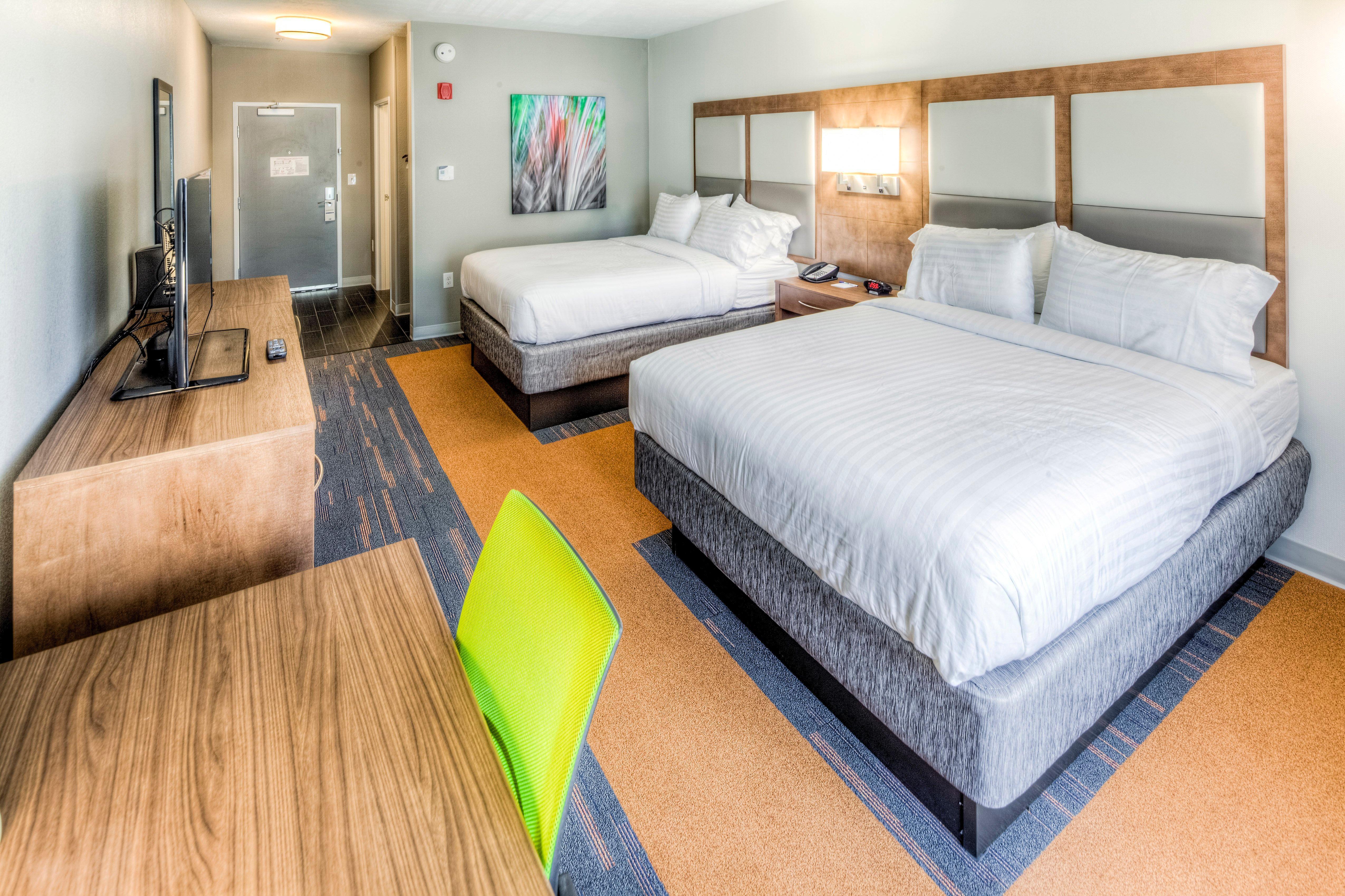Holiday Inn Express & Suites Cleveland/Westlake By Ihg Esterno foto