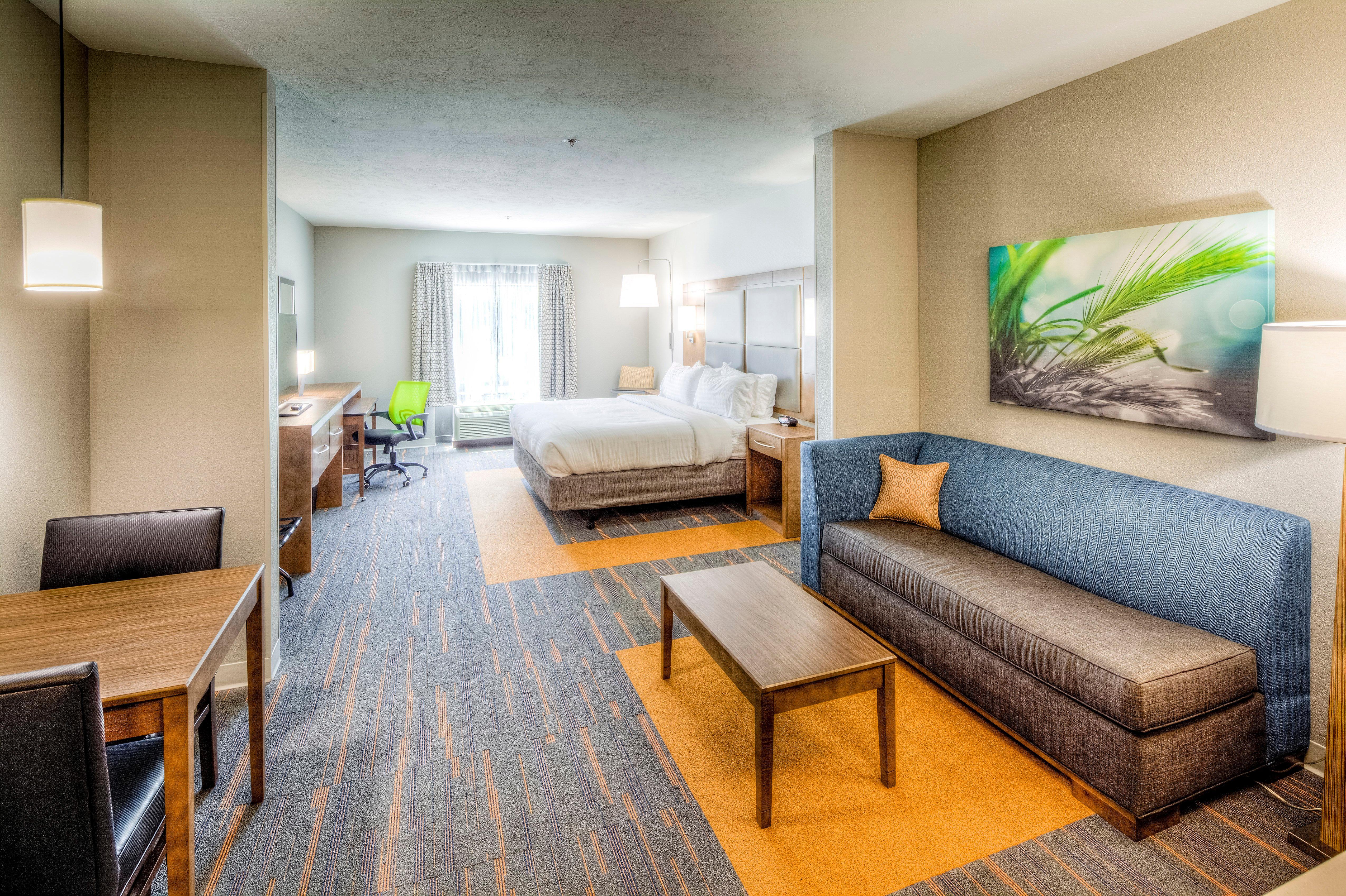 Holiday Inn Express & Suites Cleveland/Westlake By Ihg Esterno foto